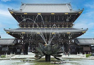 東本願寺の画像