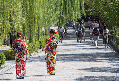 祇園白川筋